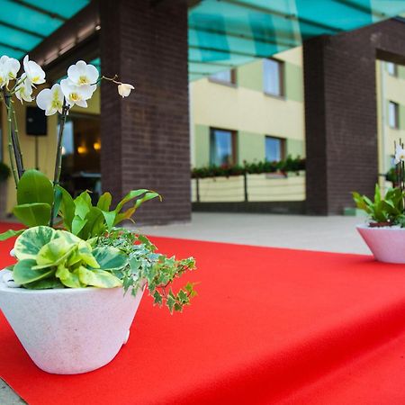 Hotel Tigra Priekuļi Εξωτερικό φωτογραφία