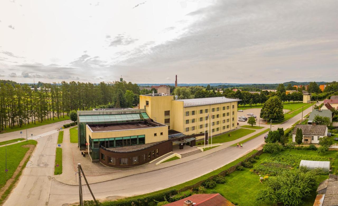 Hotel Tigra Priekuļi Εξωτερικό φωτογραφία