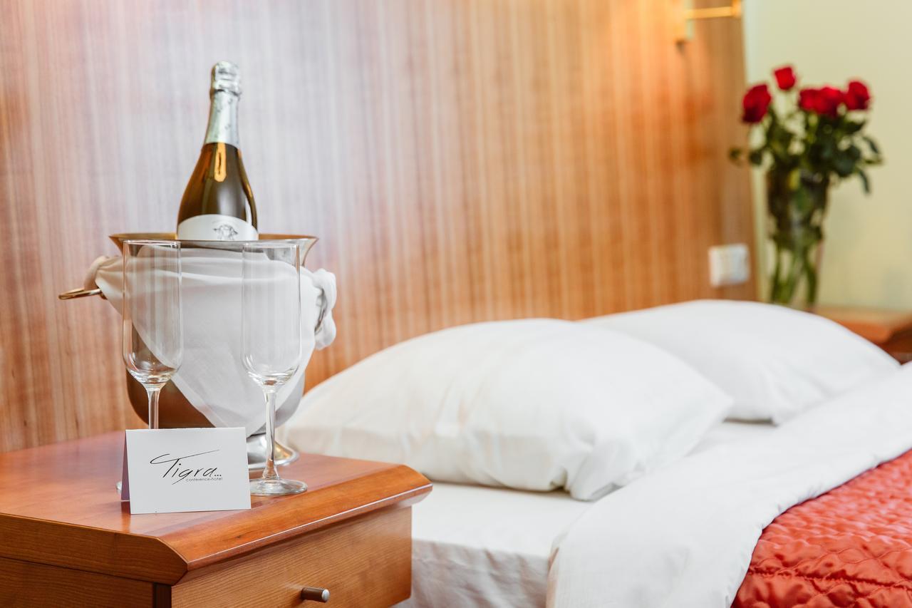 Hotel Tigra Priekuļi Εξωτερικό φωτογραφία
