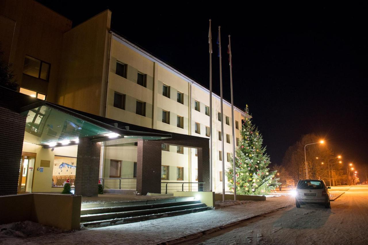 Hotel Tigra Priekuļi Εξωτερικό φωτογραφία
