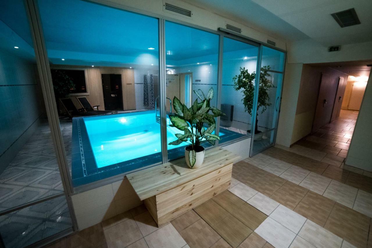 Hotel Tigra Priekuļi Εξωτερικό φωτογραφία