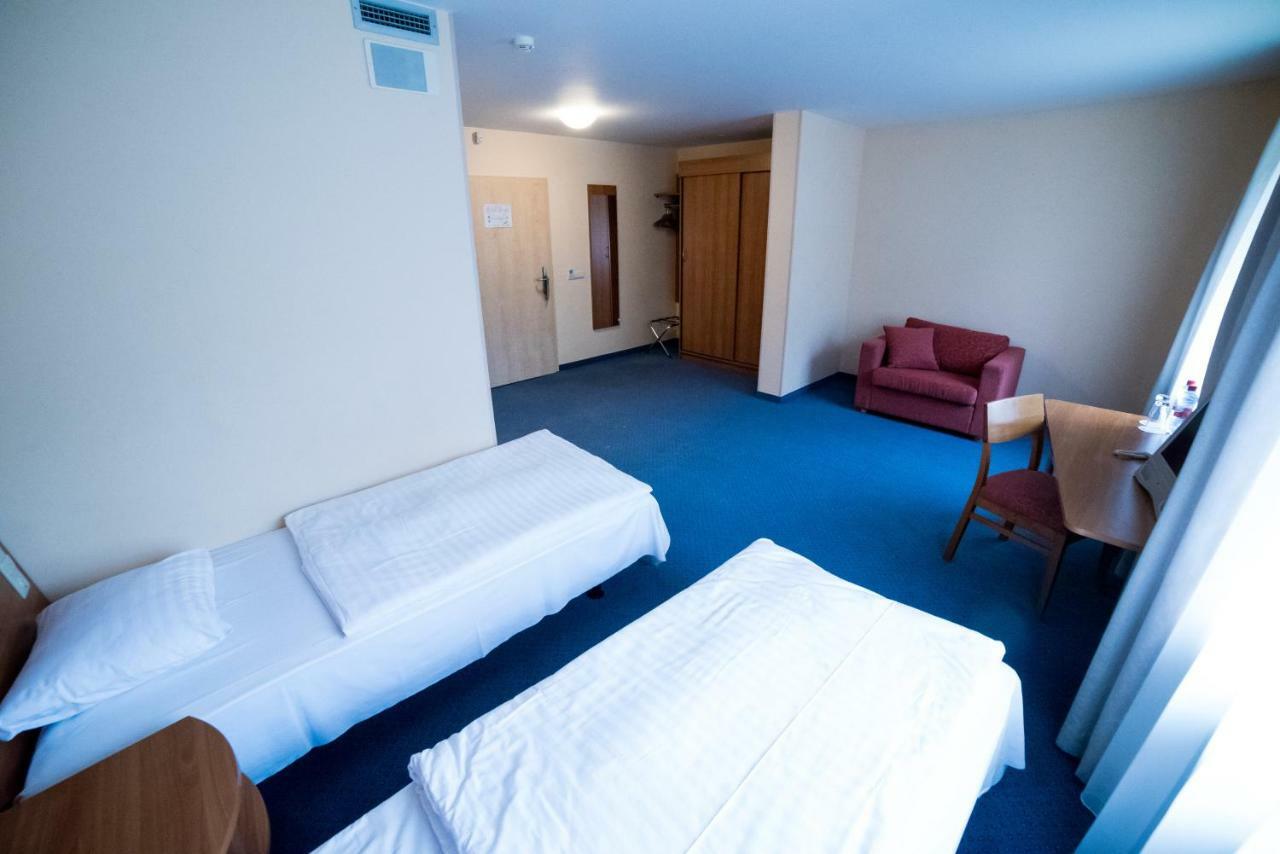 Hotel Tigra Priekuļi Εξωτερικό φωτογραφία