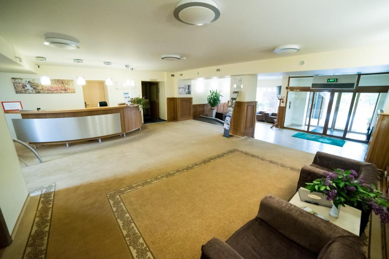 Hotel Tigra Priekuļi Εξωτερικό φωτογραφία